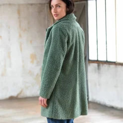 Manteau maille bouclette col tailleur