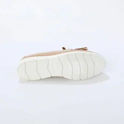 Mocassins à pompons