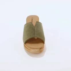 Mules compensées style sabot croûte de cuir