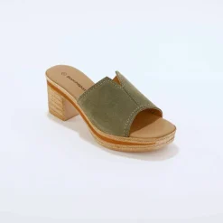 Mules compensées style sabot croûte de cuir