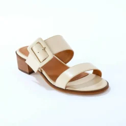Mules en cuir à talon