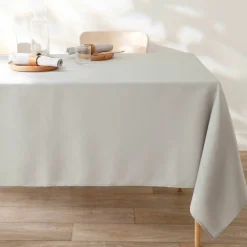 Nappe unie entretien facile