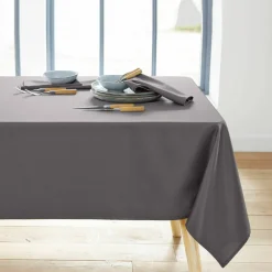 Nappe unie entretien facile