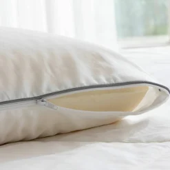 Oreiller latex ergonomique micro-perforé forme savon