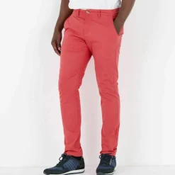Pantalon chino ceinture arrondie sous le ventre