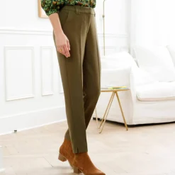 Pantalon cigarette, fluide
