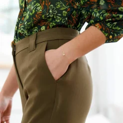 Pantalon cigarette, fluide