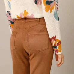 Pantalon droit, maille suédine
