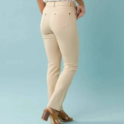 Pantalon droit, Spécial Petites
