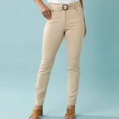 Pantalon droit, Spécial Petites