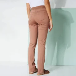 Pantalon droit "ultra confort" taille élastiquée