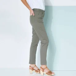 Pantalon fuselé couleur