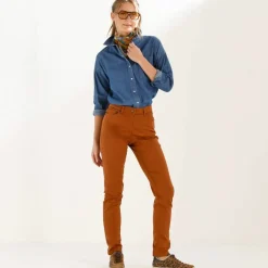 Pantalon fuselé couleur