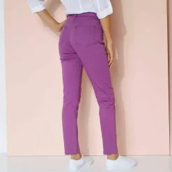 Pantalon fuselé couleur