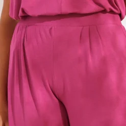 Pantalon large 7/8ème, taille élastiquée, maille unie