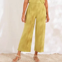 Pantalon large 7/8ème, taille élastiquée, maille unie