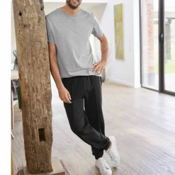 Pantalon loisirs molleton, bas resserrés