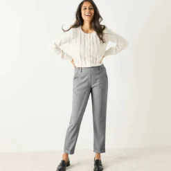 Pantalon 7/8ème fuselé rayé