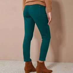 Pantalon 7/8ème fuselé stretch uni