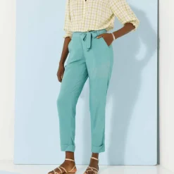 Pantalon 7/8ème fuselé uni, tissu fluide