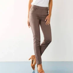 Pantalon stretch coutures affinantes