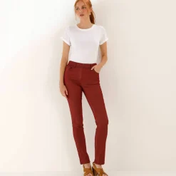 Pantalon stretch coutures affinantes