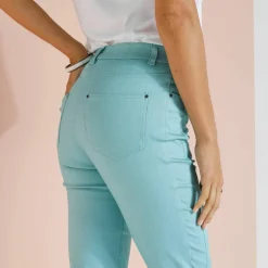 Pantalon stretch coutures affinantes
