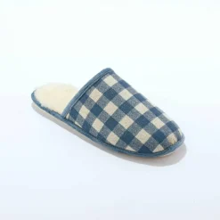 Pantoufles mules à carreaux