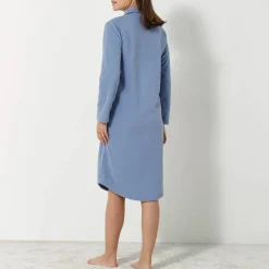 Peignoir polaire boutonné