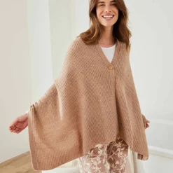 Poncho couvre-épaules en maille
