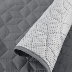 Protège-salon antiglisse microfibre matelassé