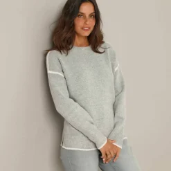 Pull bicolore en maille moelleuse