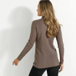 Pull col montant long, maille côtelée