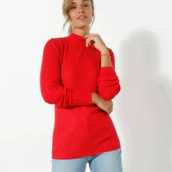Pull col montant long, maille côtelée