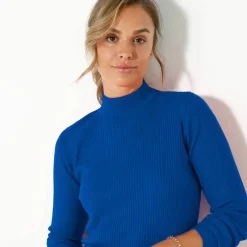 Pull col montant long, maille côtelée
