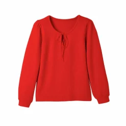 Pull col rond, détail à nouer