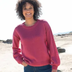 Pull col rond finitions écailles