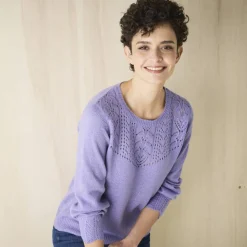 Pull col rond maille ajourée, toucher doux