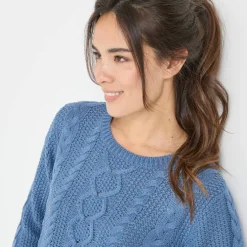 Pull col rond, maille torsadée