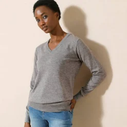 Pull col V, laine d'agneau