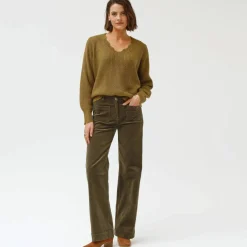 Pull col V, maille anglaise