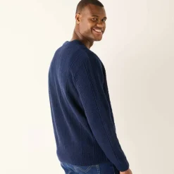 Pull col V maille irlandaise