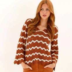 Pull fantaisie, manches pagodes