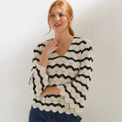 Pull fantaisie, manches pagodes