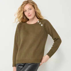 Pull épaule boutonnée bijoux