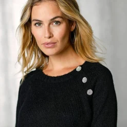 Pull épaule boutonnée bijoux