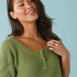 Pull Spécial Petites col rond boutonné