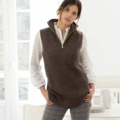 Pull tunique en côte sans manches, col montant zippé