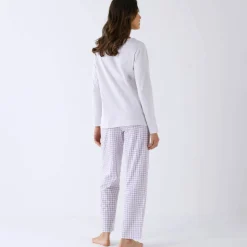 Pyjama pantalon motif fleurs et imprimé carreaux