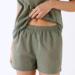 Pyjama short plumetis, fines bretelles